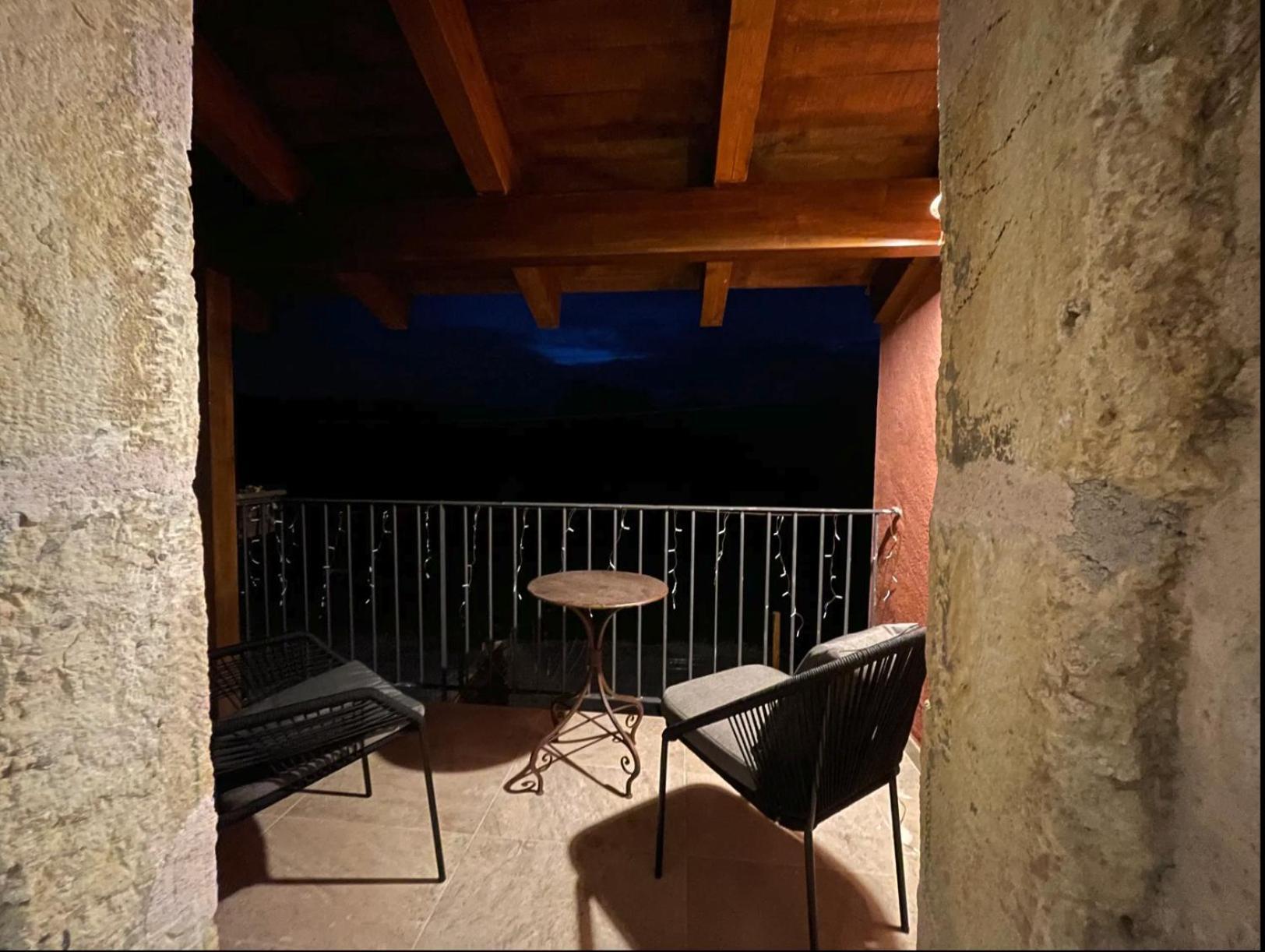 La Casa Del Cantero Pinilla del Valle Luaran gambar