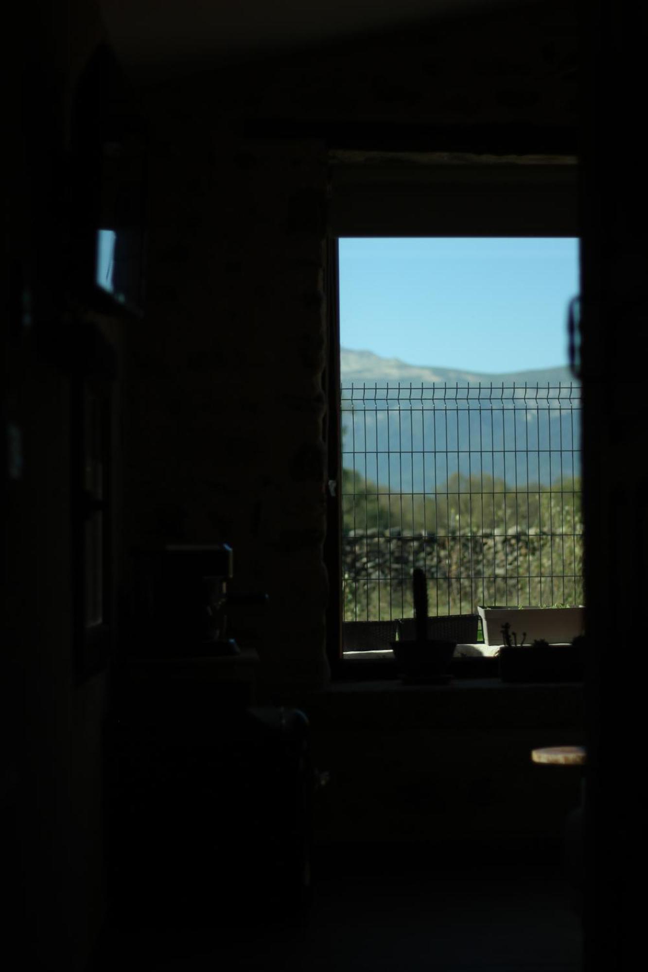 La Casa Del Cantero Pinilla del Valle Luaran gambar